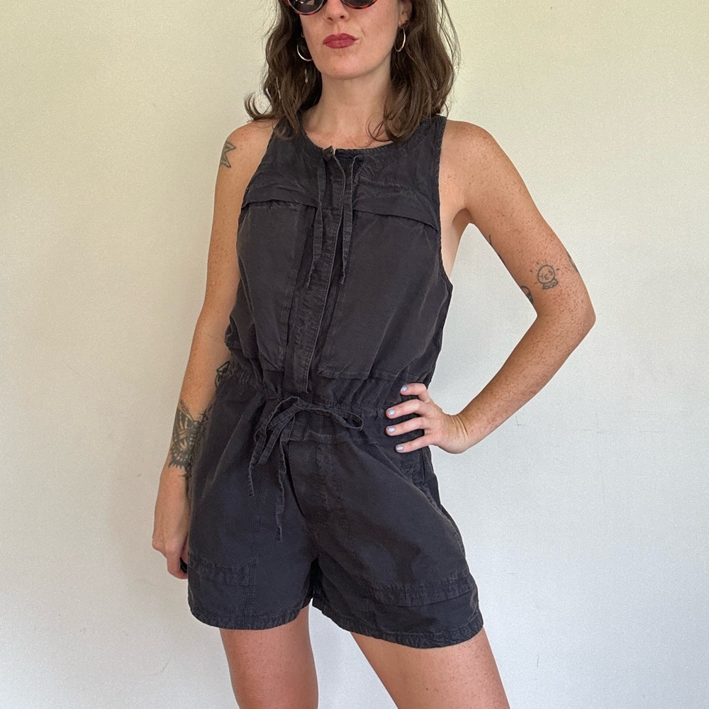Free people cotton pocket romper. Size small - Picture 13 of 13
